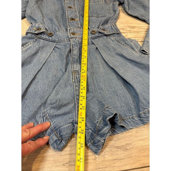 Universal Thread jean/denim one piece, short romper size 00 - Picture 5 of 12